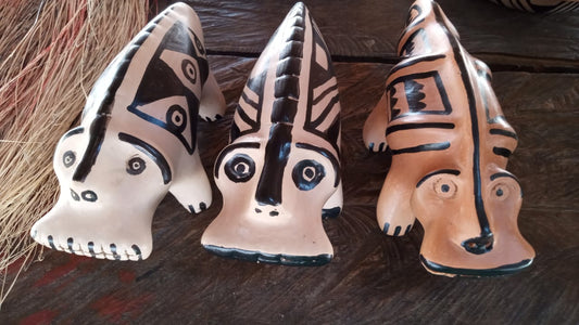 Stripe Canoe Snake (Ela Chama Kamaluhai) by Indigenous artisans of the Upper Xingu Territory